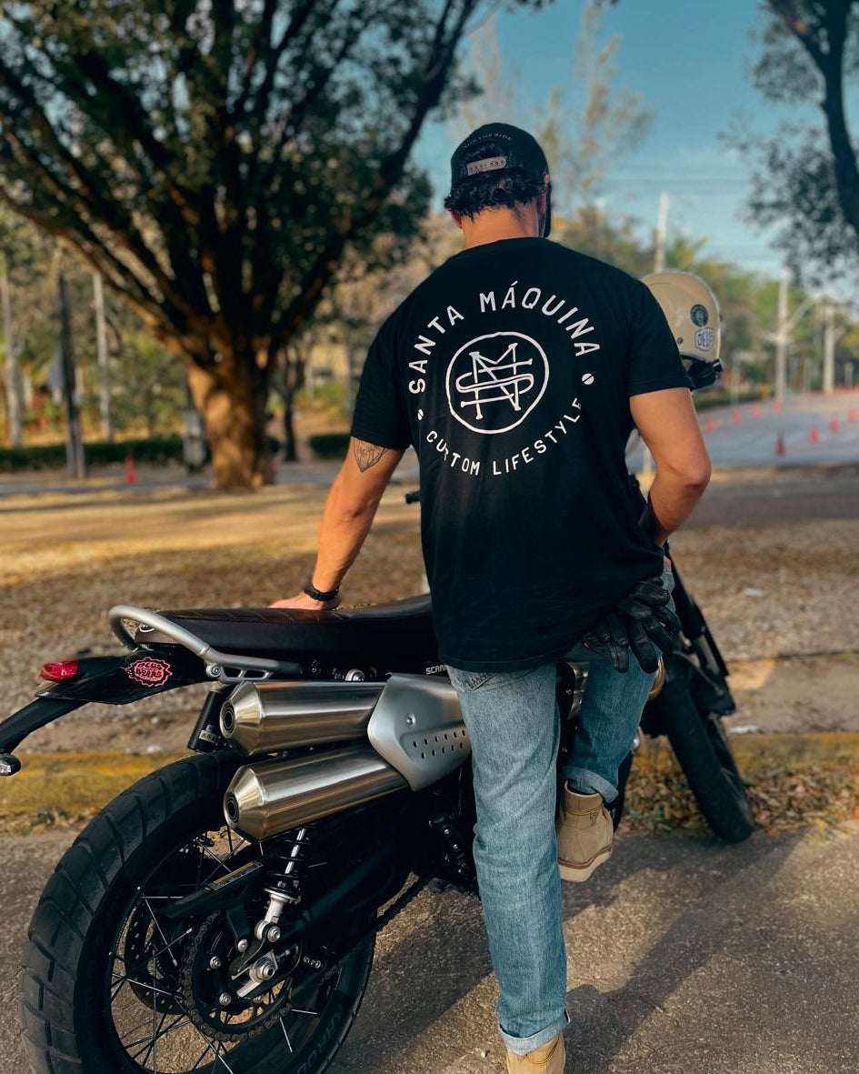 Camiseta Logo Preta